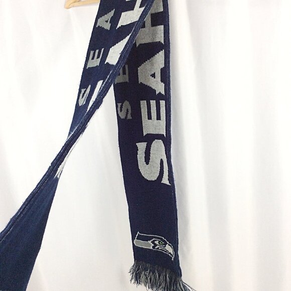 Seattle Seahawks NFL Knit Scarf Wordmark Double Sided Logo New Style - Picture 3 of 8